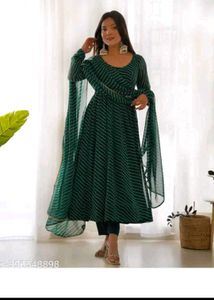 Elegant Green Striped Kurta Set with Dupatta