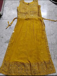 Stunning Yellow Embroidered Naira Cut Suit Set