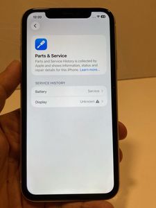 Apple iPhone 11 - White 128GB GOOD CONDITION ALL O