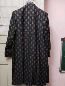 Men's Black &amp; Gold Jacquard Sherwani