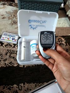 Glucometer kit- Dr. Morepen Gluco one
