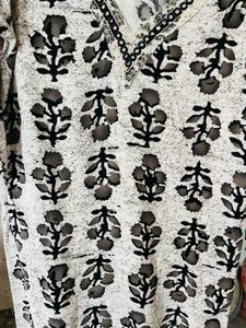 Elegant Printed Cotton Kurta