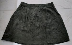 Zara Olive green skirt