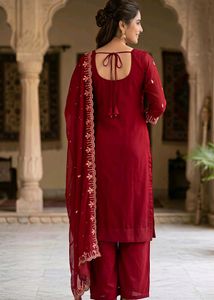 Salwar kameez (Salwar+Kameez+dupatta)