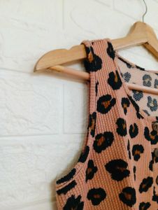 Leopard Print Sleeveless Tank Top
