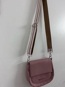 lino perros Chic Pink Crossbody Bag