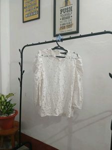 Elegant White Lace Puff Sleeve Top