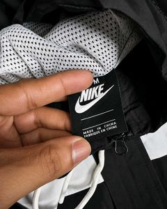 Nike Hooded Windbreaker Jacket