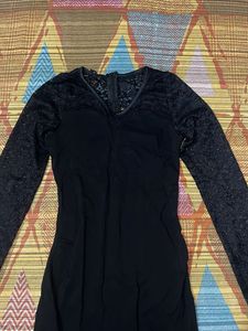 Elegant Black Lace Sleeve Dress