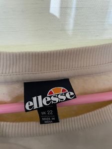 Imported Elesse Crop Sweater 🥹