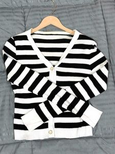 Chic Striped Cardigan