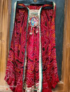 Beautiful Red Colour Heavy Quality Chunri For Wome