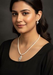 Pearl Necklace & Earring Set