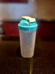 MyProtein Shaker Bottle 600ml