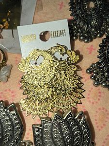 Assorted jwellery collection