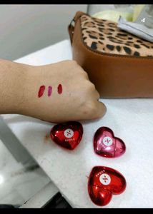 THE ULTIMATE GIRLY MYSTERY bundle
