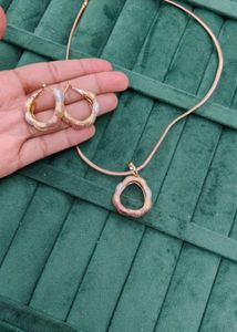 Tri-Color Ring Pendant Necklace & Hoop Earring Set