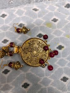 Gold Tone Ethnic Necklace &amp; Earring Set