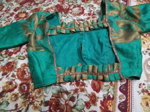 Beautiful Emerald Green saree with blouse