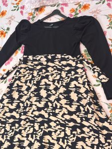 Stylish Black &amp; Patterned Dress
