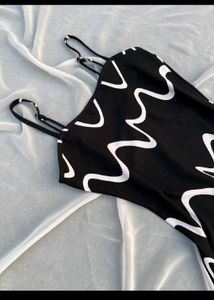 Wavy Print Slip On Newme Dress