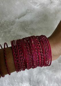 Beautiful Pink Bangles Set