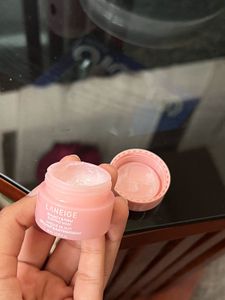 Laneige Bouncy Sleeping Mask trial pack