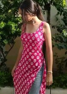 pink magenta straight sleeveless round neck kurti