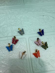 Butterfly Pendant Necklace Set