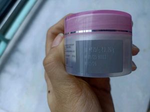 Face Moisturiser Cream Jar
