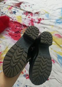 Black Boots Women