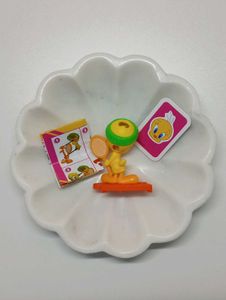Tennis Player Tweety Kinder Joy Toy