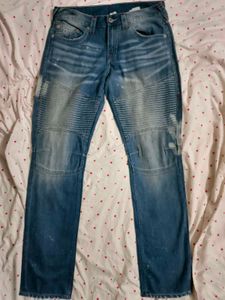 True Religion Jeans - Distressed Blue Denim