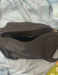 H&amp;M Chic Black Faux Leather Crossbody Bag