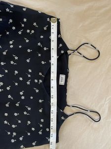 Singlet Top. can offer all 5 for 350