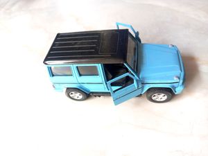 New Excellent Diecast Pullback Jeep CAR
