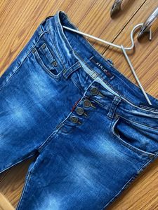 Trendy Ripped Blue Denim Jeans
