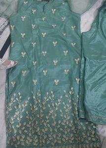 Xl Size Beautiful Suit Set