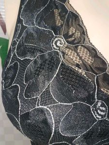 (700)Floral Lace Bralette