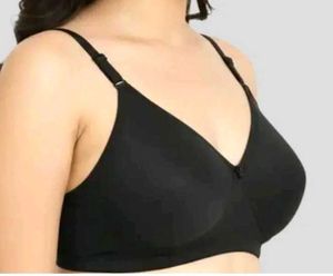 Classic Black light padded Bra🎀