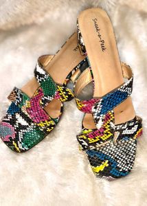 Branded Sneak-a-peek Sandals 7 Inches Fixed Price