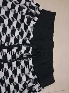 Monochrome Geometric Print Shorts