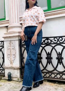 Cute Strawberry Print Cropped Shirt
