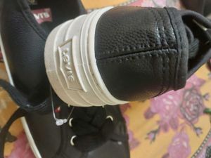 Levi's Black Casual Shoes
