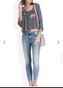 beutiful combo 3 top Off-Shoulder Ruffle To
