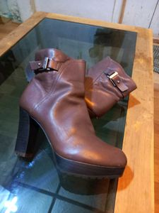 Chic Brown Leather Platform Boots