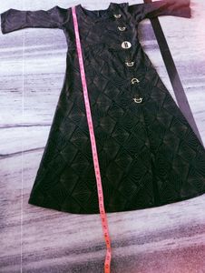 Styling  Designing Stretchable  Side Slit Cut Kurti For Women   Black 🖤  Colour. & Only One Time Use