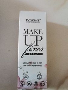 Insight Make Up Fixer Spray