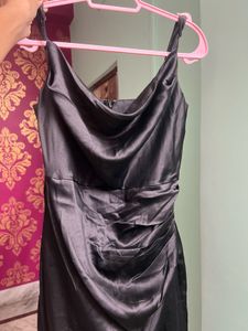 Magre Black Cowl Neck Ruched Midi Dress