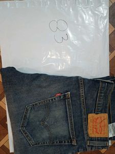 ⚡ ⚡ Flash Sale ⚡ ⚡  Levi's Jeans - Classic Denim